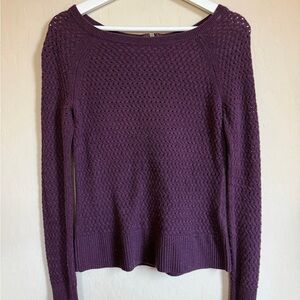American Eagle Plum Open Knit Y2K form fit Purple Sweater